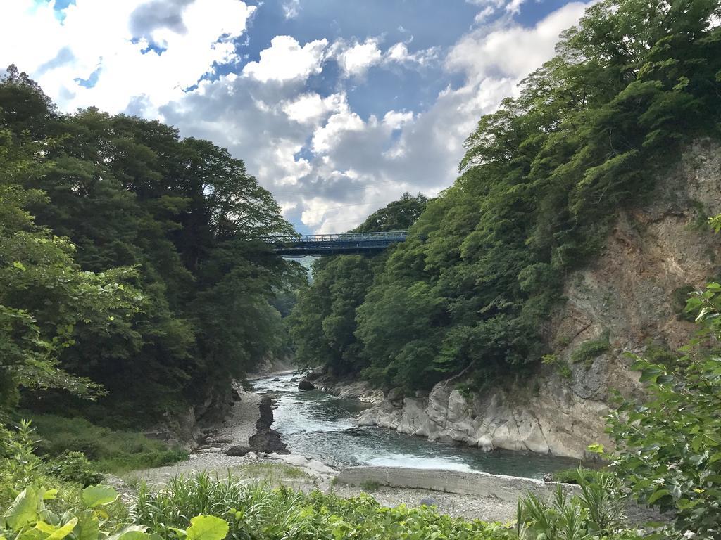 湯野上温泉 源泉かけ流し 渓谷美の宿 ホテル 大坂屋 下郷町 エクステリア 写真